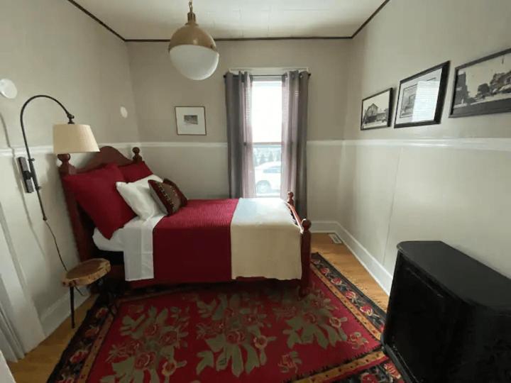 Cozy 3 & 4 Bed Home 2 Blocks To Hospitals & Lambeau Green Bay Exteriér fotografie