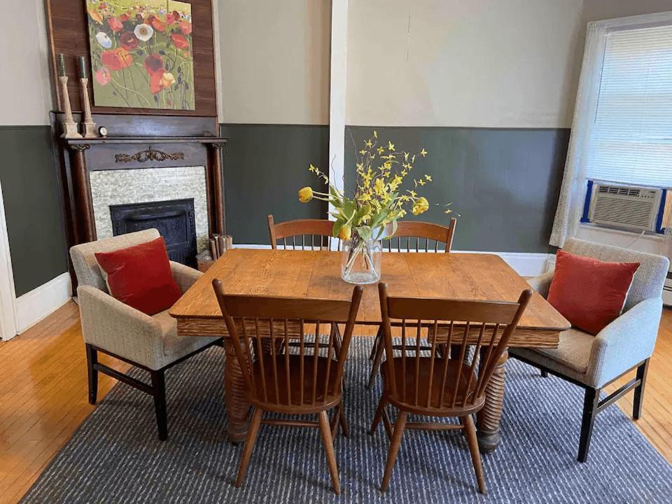 Cozy 3 & 4 Bed Home 2 Blocks To Hospitals & Lambeau Green Bay Exteriér fotografie