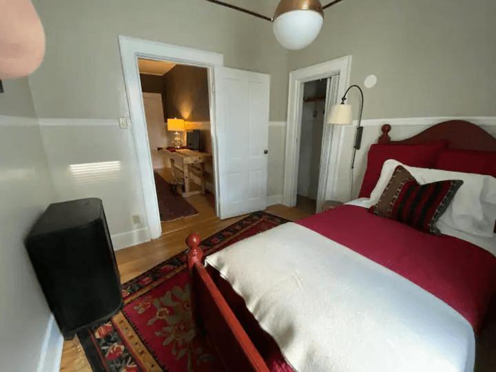 Cozy 3 & 4 Bed Home 2 Blocks To Hospitals & Lambeau Green Bay Exteriér fotografie
