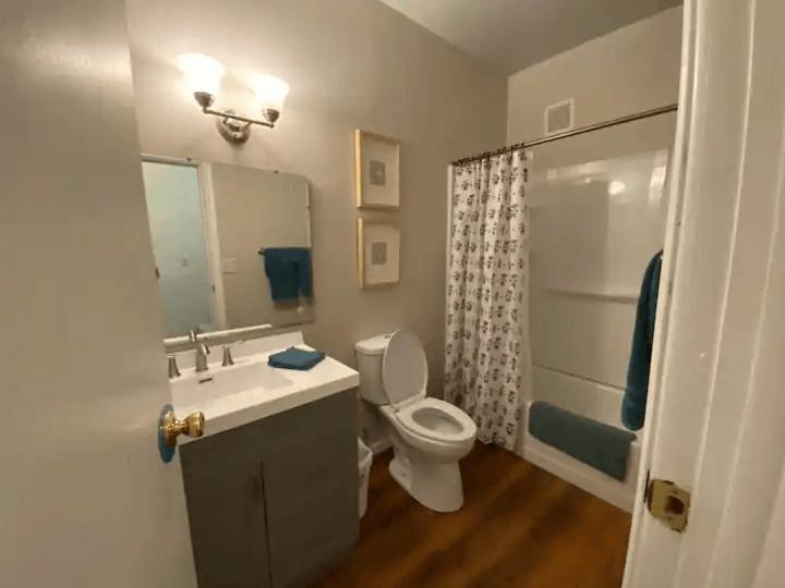 Cozy 3 & 4 Bed Home 2 Blocks To Hospitals & Lambeau Green Bay Exteriér fotografie
