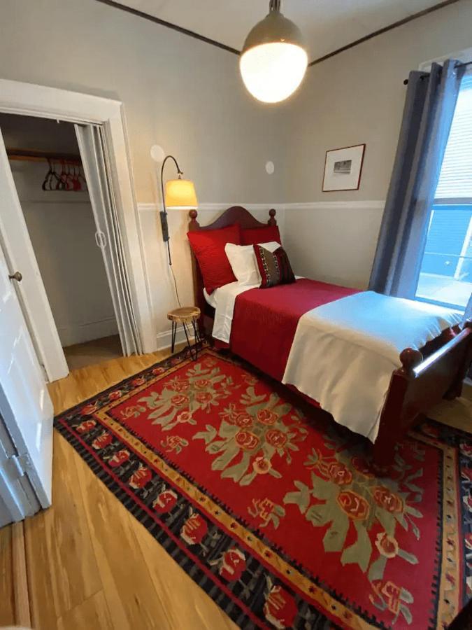 Cozy 3 & 4 Bed Home 2 Blocks To Hospitals & Lambeau Green Bay Exteriér fotografie