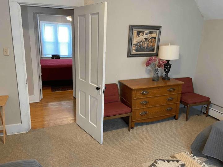 Cozy 3 & 4 Bed Home 2 Blocks To Hospitals & Lambeau Green Bay Exteriér fotografie