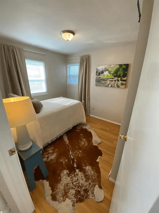 Cozy 3 & 4 Bed Home 2 Blocks To Hospitals & Lambeau Green Bay Exteriér fotografie